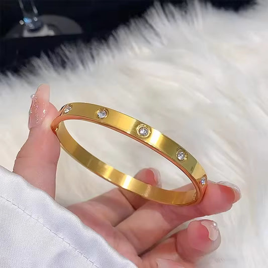 Orion Bangle