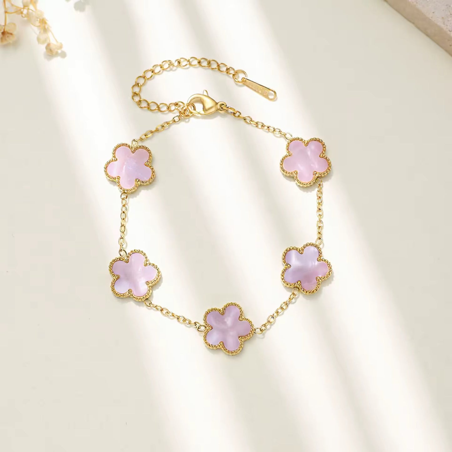Rose Amour Clover