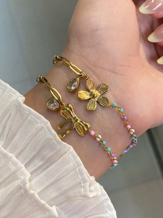 Flower Daisy Charm